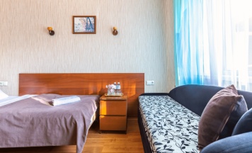 Компактный трехместный номер в Гавань