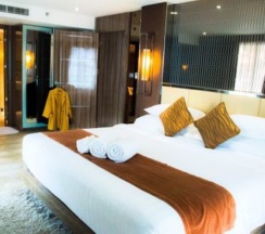 Семейный люкс с балконом и с видом на океан в The Sanctuary Phratamnak Pattaya
