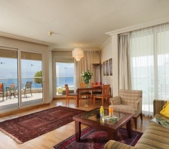 Люкс Honeymoon с балконом в Hotel Aria