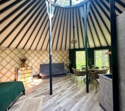 Юрта в Горенки