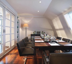 Двухместный люкс Grand-Place двуспальная кровать в Rocco Forte Hotel Amigo