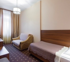 Стандартный одноместный  номер с  односпальной кроватью в My Favourite Garden Hotel