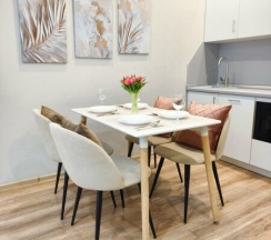 Бизнес-класс в Sky Club Apartments