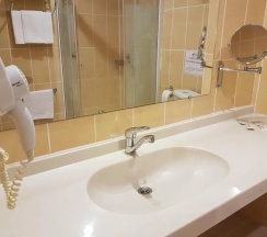 Трёхместный семейный номер Superior в Царская Аллея