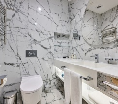 ДЖУНИОР СЮИТ С ТЕРРАСОЙ СТИХИЯ ВОДЫ в Ostrova