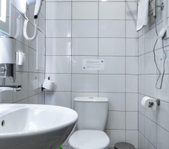 izzzi APARTAMENT с отд. входом на 1 этаже в izzzi 3* у Гостиного двора