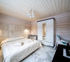 Дом из бруса с камином и баней из липы 4+2 в Snhaus