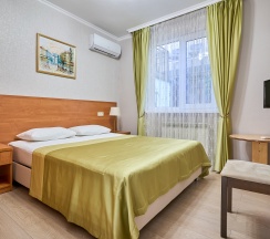 Стандартный двухместный номер в Лотос
