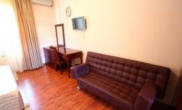 Номер стандарт с 1 двуспальной кроватью в Джами