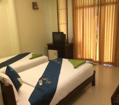 Номер Superior с балконом в Tharathip Resort