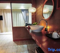 Номер Deluxe рядом с пляжем в Palm Resort Krabi