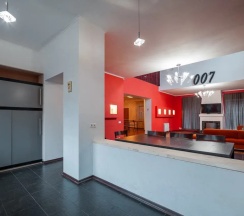 Коттедж с красивым видом из окна в Особняк 007