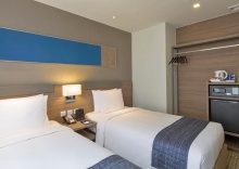 Двухместный номер Standard 2 отдельные кровати в Holiday Inn Express Bangkok Sathorn, an IHG Hotel