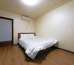 Двухместный номер Standard двуспальная кровать в Gyeongju-Jang Inn