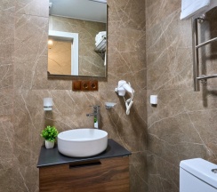 Двухместный номер Эконом-класса без окна Цокольный этаж двуспальная кровать в Астра де Роза