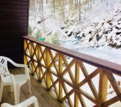 Номер полулюкс с 1 двуспальной кроватью в Вертикаль