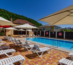 Коттедж с баней в Верона