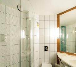 Номер стандарт с 2 односпальными кроватями в Ibis