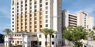 Доктор-Филлипс: Курортный отель Ramada Plaza Resort & Suites by Wyndham Orlando Intl Drive
