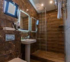 Двухместный семейный номер Superior двуспальная кровать в Легенда