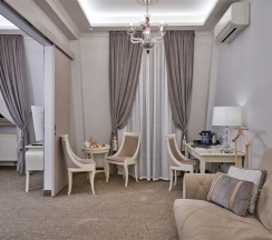 Люкс Классический в Author Boutique Hotel