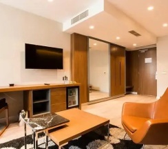 Двухместный люкс двуспальная кровать в Zeniva Hotel