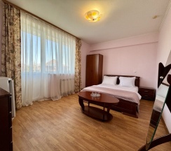 Двухместный номер "Комфорт" с 1 кроватью в Эдельвейс