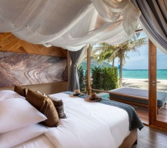 Вилла с бассейном Comfort рядом с пляжем в Irene Pool Villa Resort, Koh Lipe