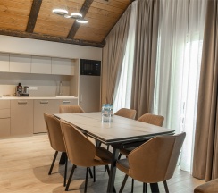 Шале "Тишина Гор" Duplex с балконом в Небо и Горы