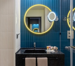 Номер стандарт с 1 двуспальной кроватью и диваном в Hyatt Place Ekaterinburg