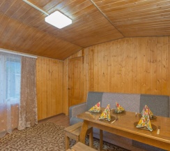 Коттедж Standard с красивым видом из окна в Раш