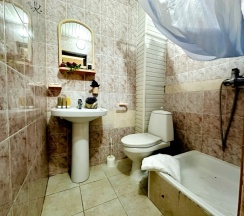 Стандартный 2-местный номер с двумя раздельными кроватями (балкон 2-4 этаж) в Арарат