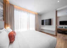 Люкс в Maven Stylish Hotel Hua Hin (SHA Extra Plus)