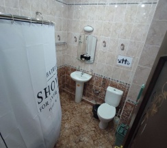 №2 двуспальная кровать с видом на море и бассеин в Elit house
