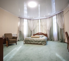 Полулюкс в Алиса