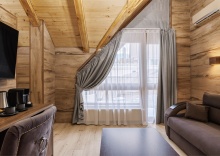 Полулюкс с балконом в Stellar collection chalet, Krasnaya Polyana