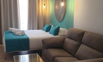 Двухместный номер Executive двуспальная кровать в Hotel y Apartamentos Doña Lola