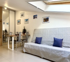 Апартаменты №4 "Полулюкс" на мансардном этаже в Саквояж