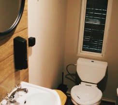 Двухместный номер Superior (двуспальная кровать) в Like Hostel