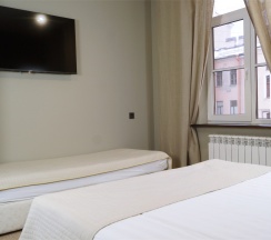 Улучшенный  двухместный номер с 2 отдельными или 1 кроватью в Jazzclub