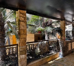 Коттедж с красивым видом из окна в Гостевой дом