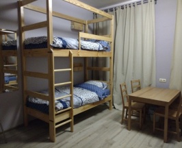 Восьмиместный мужской номер в Хостел