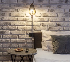 Четырёхместный семейный номер Economy в Янка