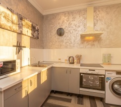 1-комнатные апартаменты, 41 м², 2 этаж в Сибирь House