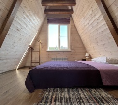 A-frame house в А-фрейм Рыжая Такса