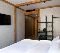 Стандарт Дабл с видом на горы в Среди Гор