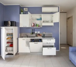Номер Standard Пентхаус c 1 комнатой с частичным видом на море в Residence Sunrise Cesenatico