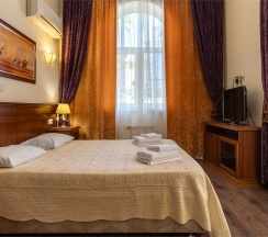 Восточный ( 2-х комнатный номер с кухней) в Odeon