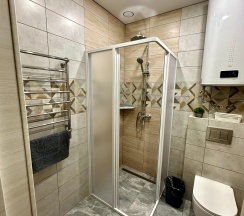 Апартаменты вместимостью 2 человека 2 этаж (№4) в Сибирский