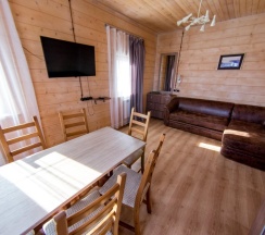 Четырёхместный коттедж с сауной в Хвалынь